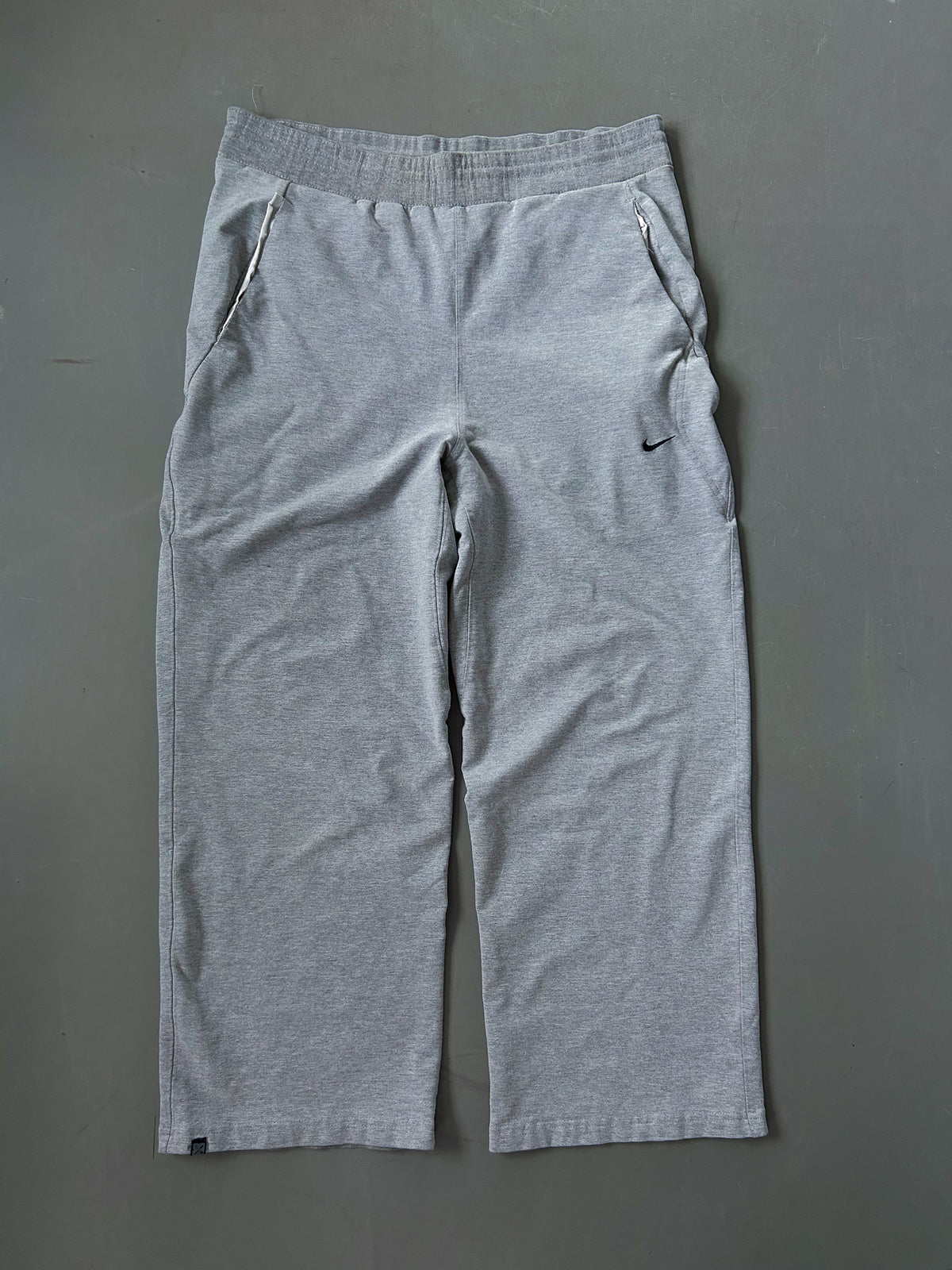 Nike Vintage Sweatpants | L