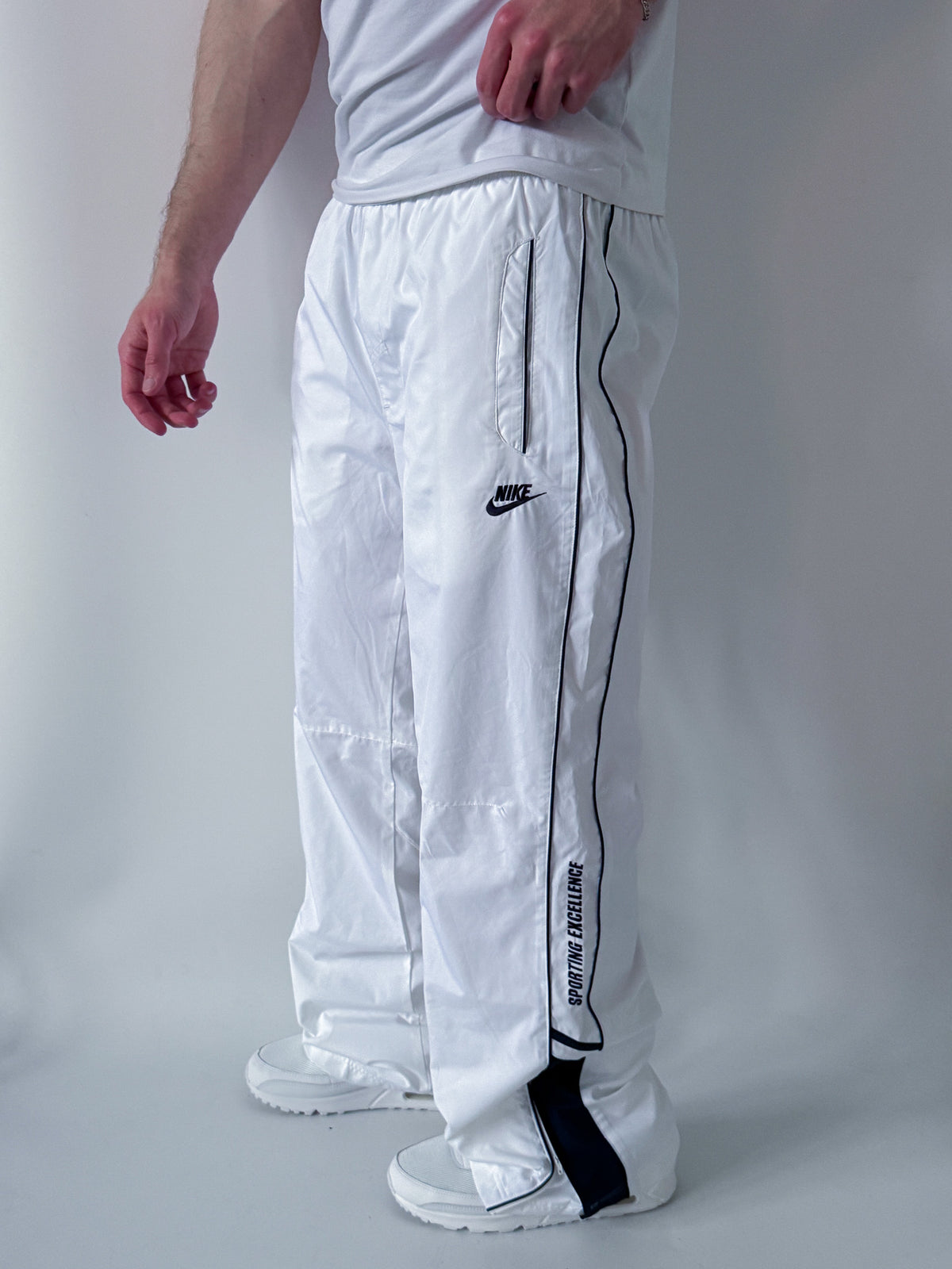 Nike Vintage Trackpants | L