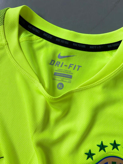 Vintage Nike Brasil Shirt | XL