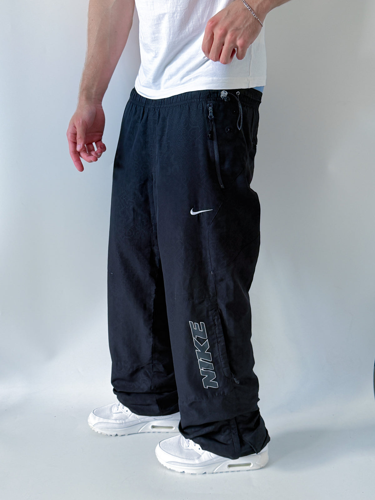 Nike Vintage Trackpants | M