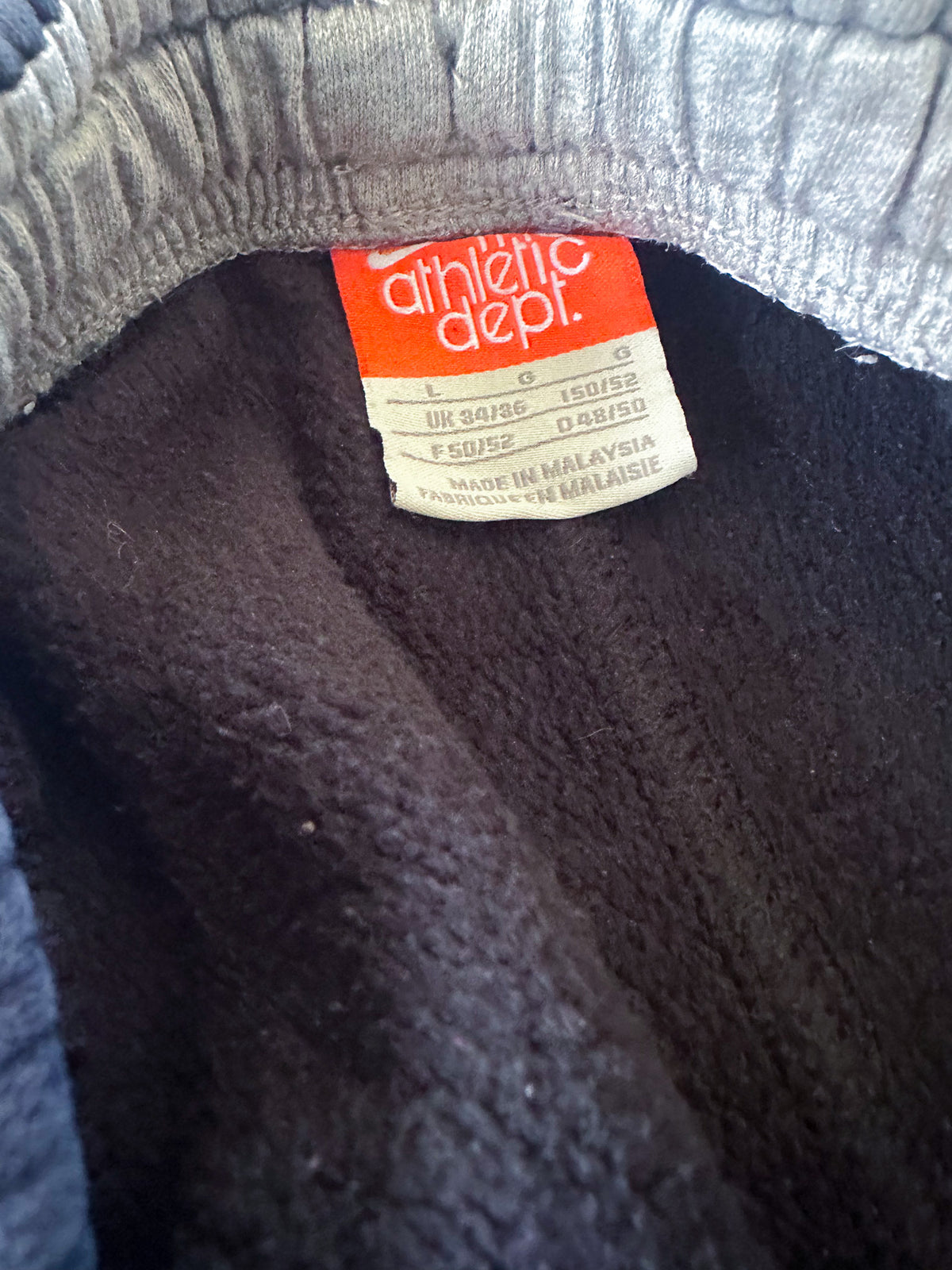 Nike Vintage Trackpants | L