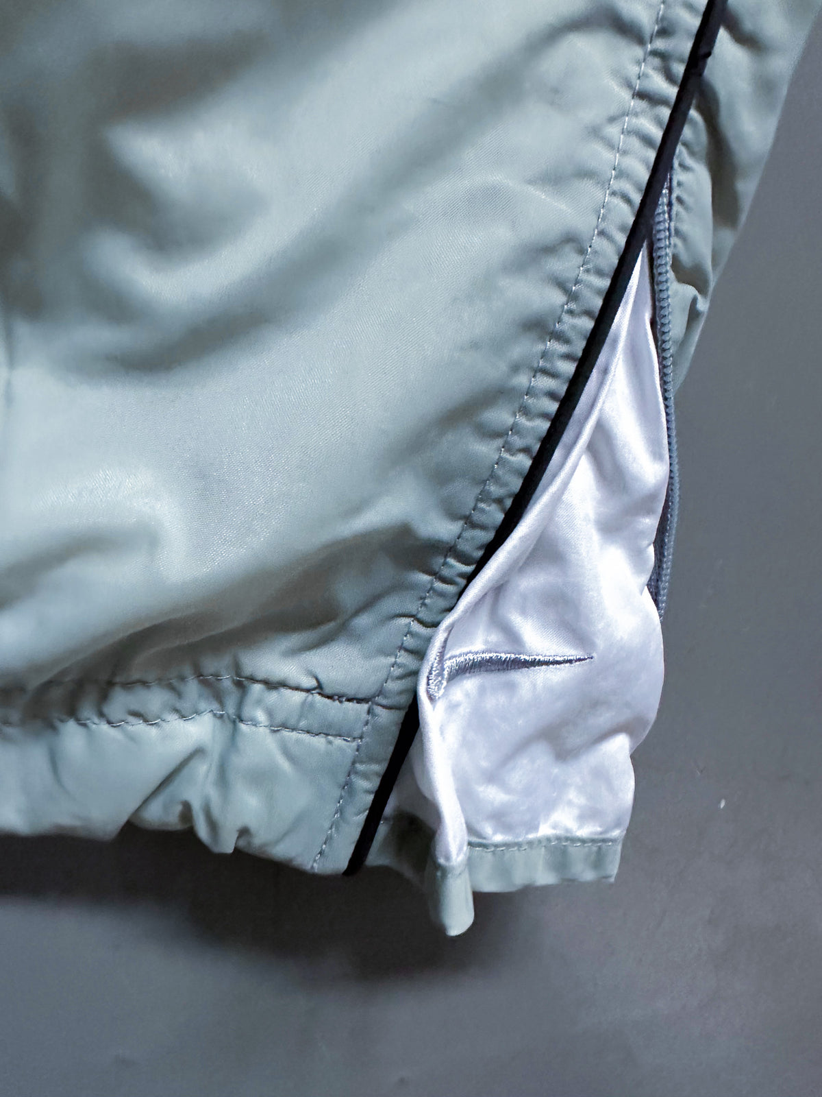 Nike Vintage PREMIUM Trackpants | M