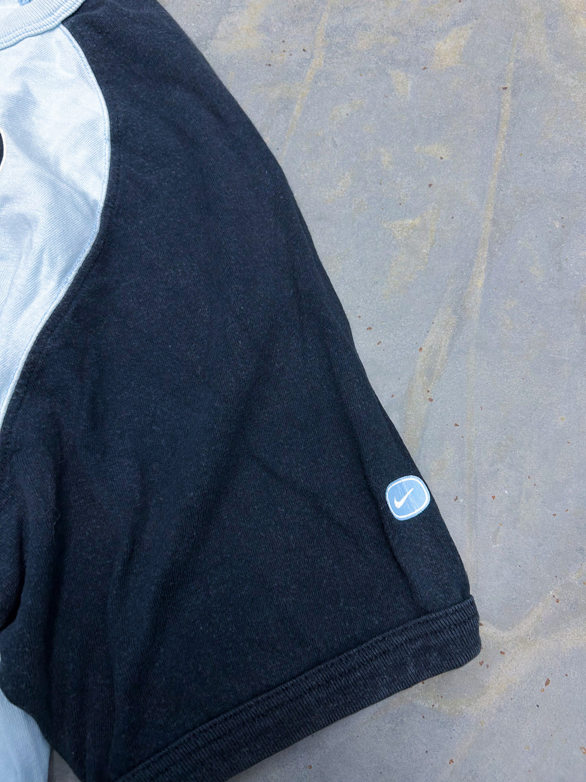 Nike Cortez Vintage Shirt | M