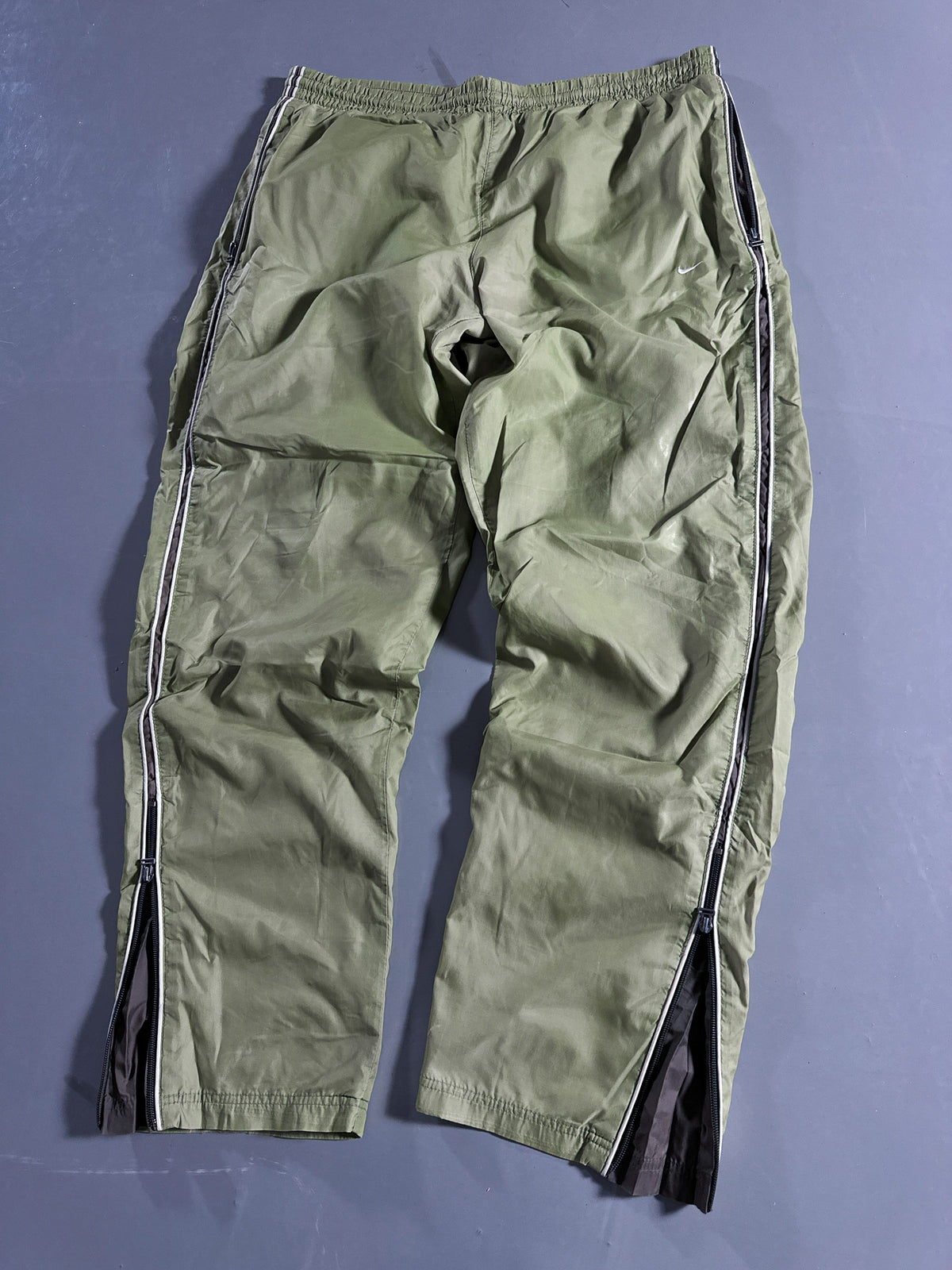 Nike Vintage Trackpants | L