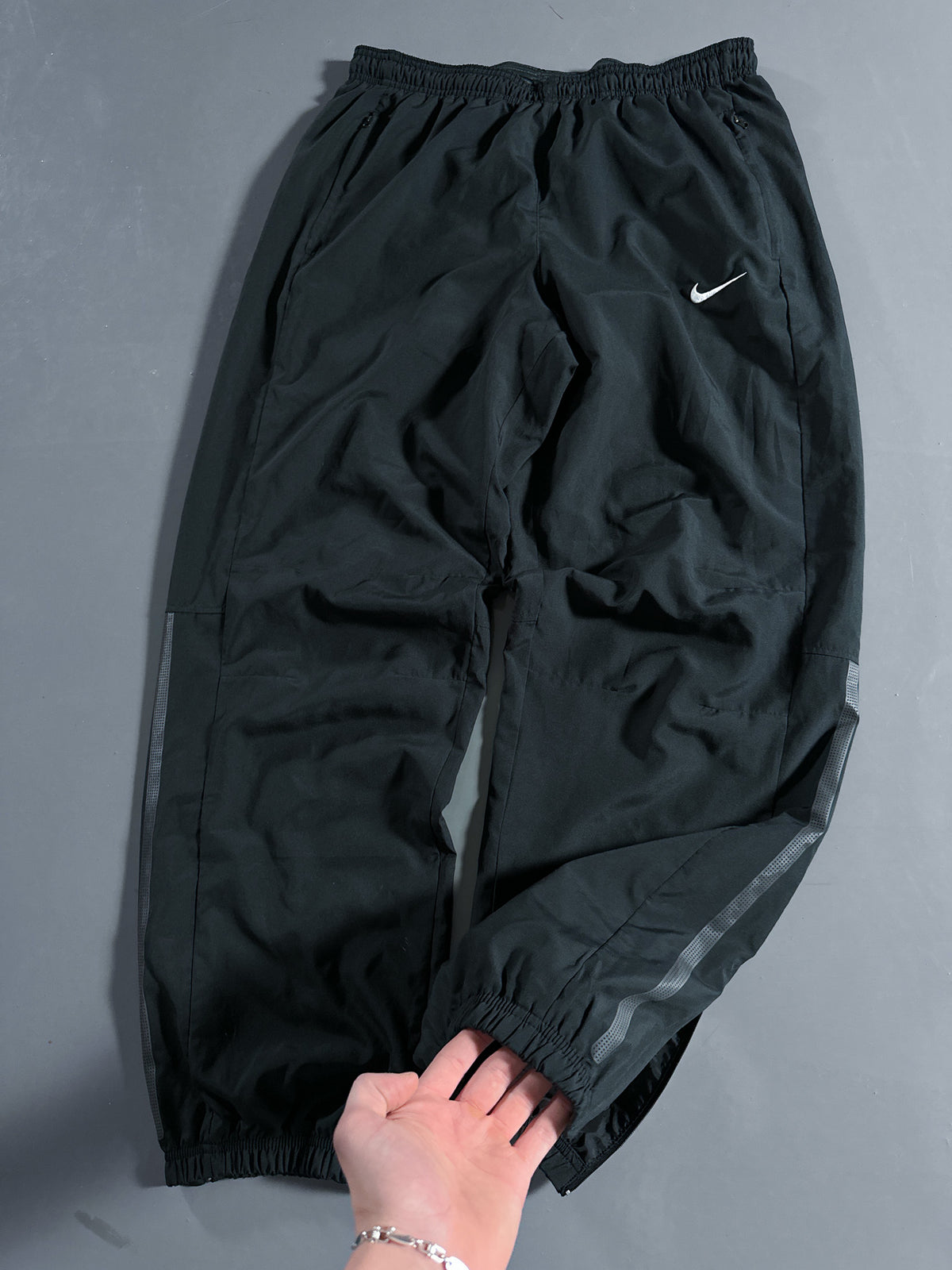 Nike Vintage Trackpants | L