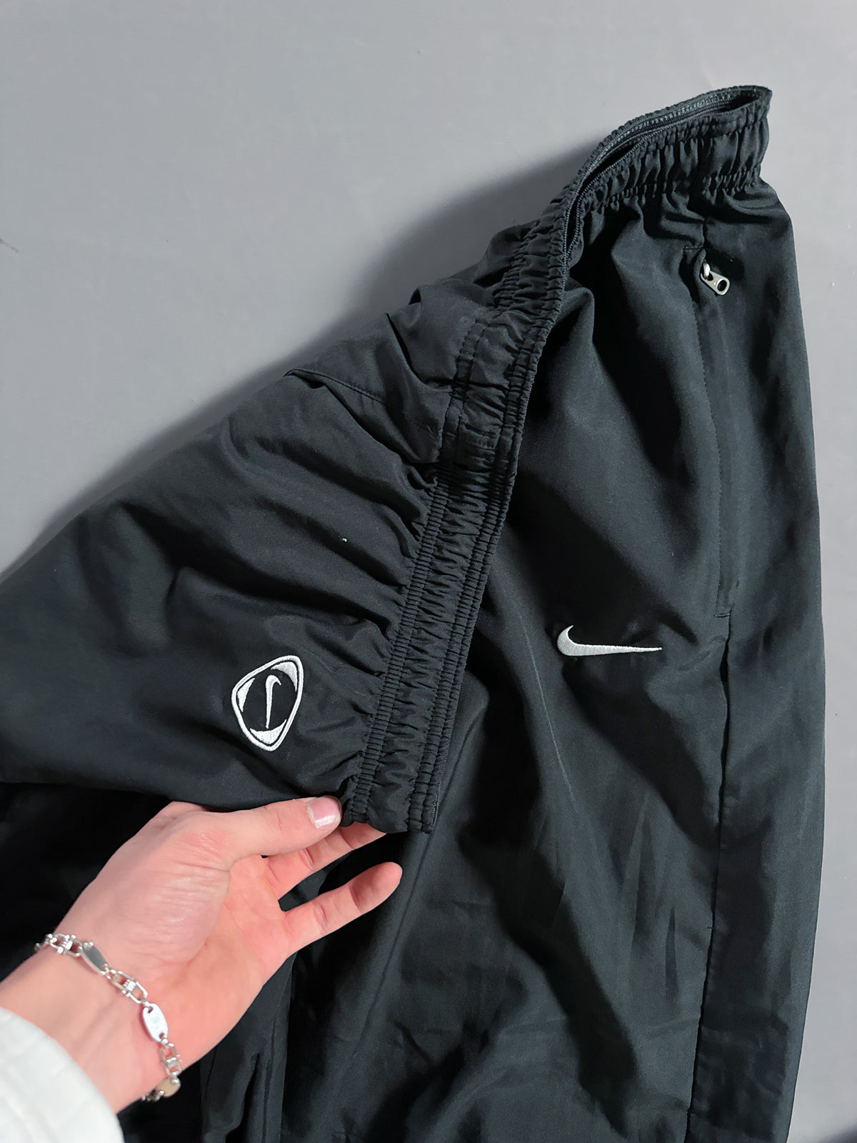 Nike Vintage Trackpants | L