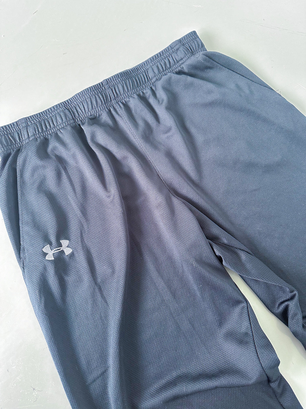 Under Armour Vintage Trackpants | L