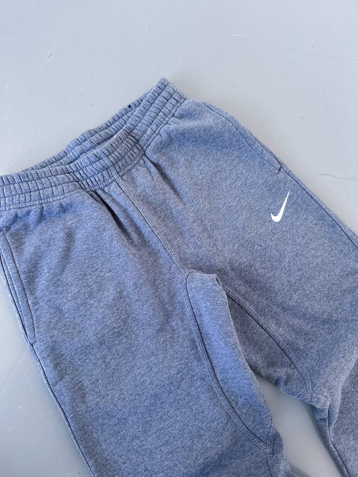 Nike Vintage Sweatpants | XS
