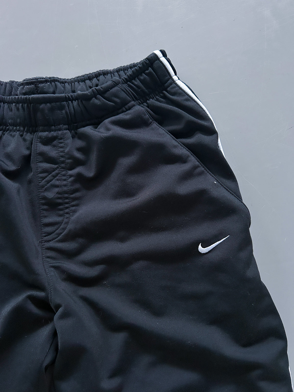 Nike Vintage *PREMIUM* Trackpants | M