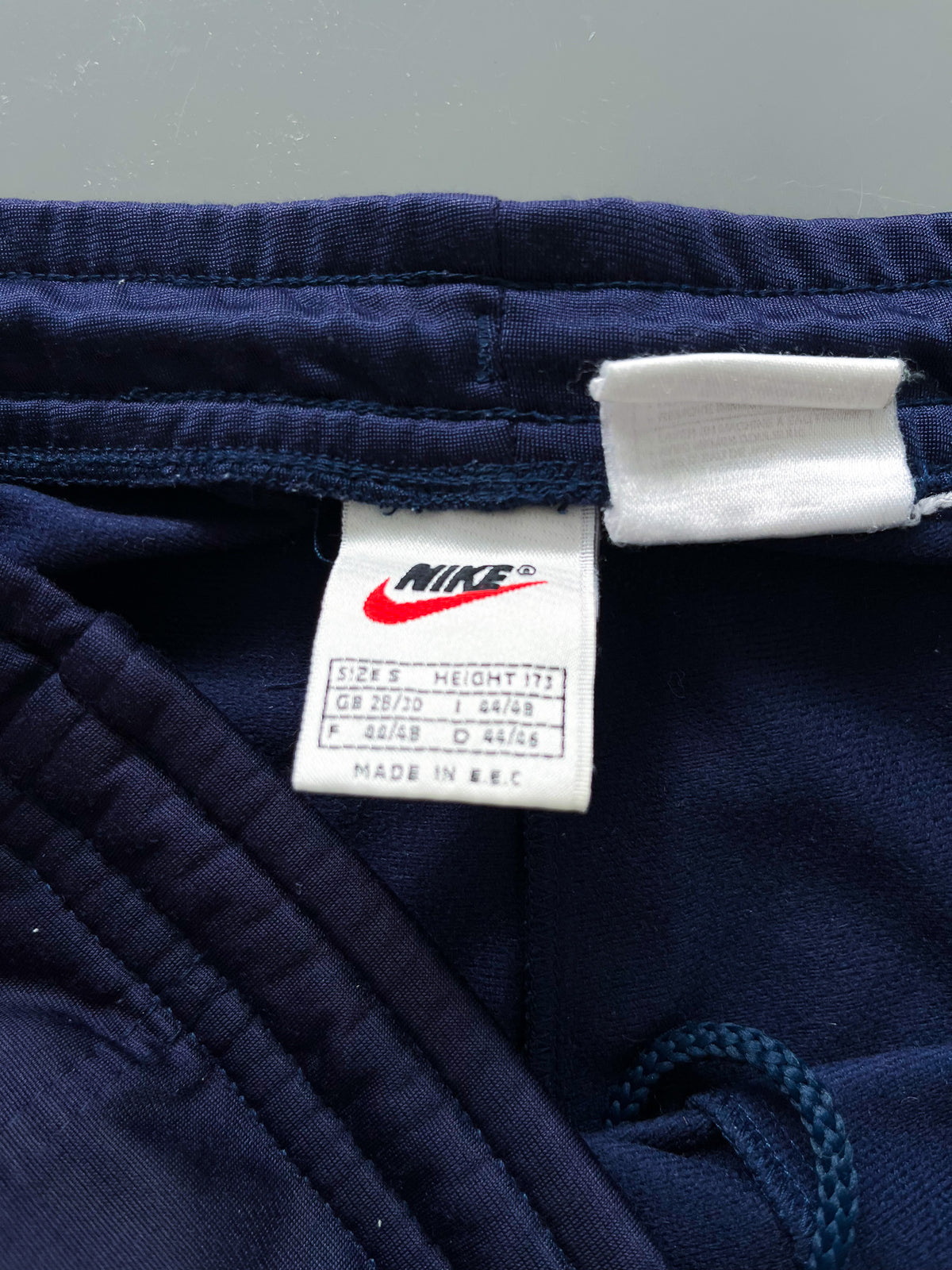 Nike Vintage Shorts | S