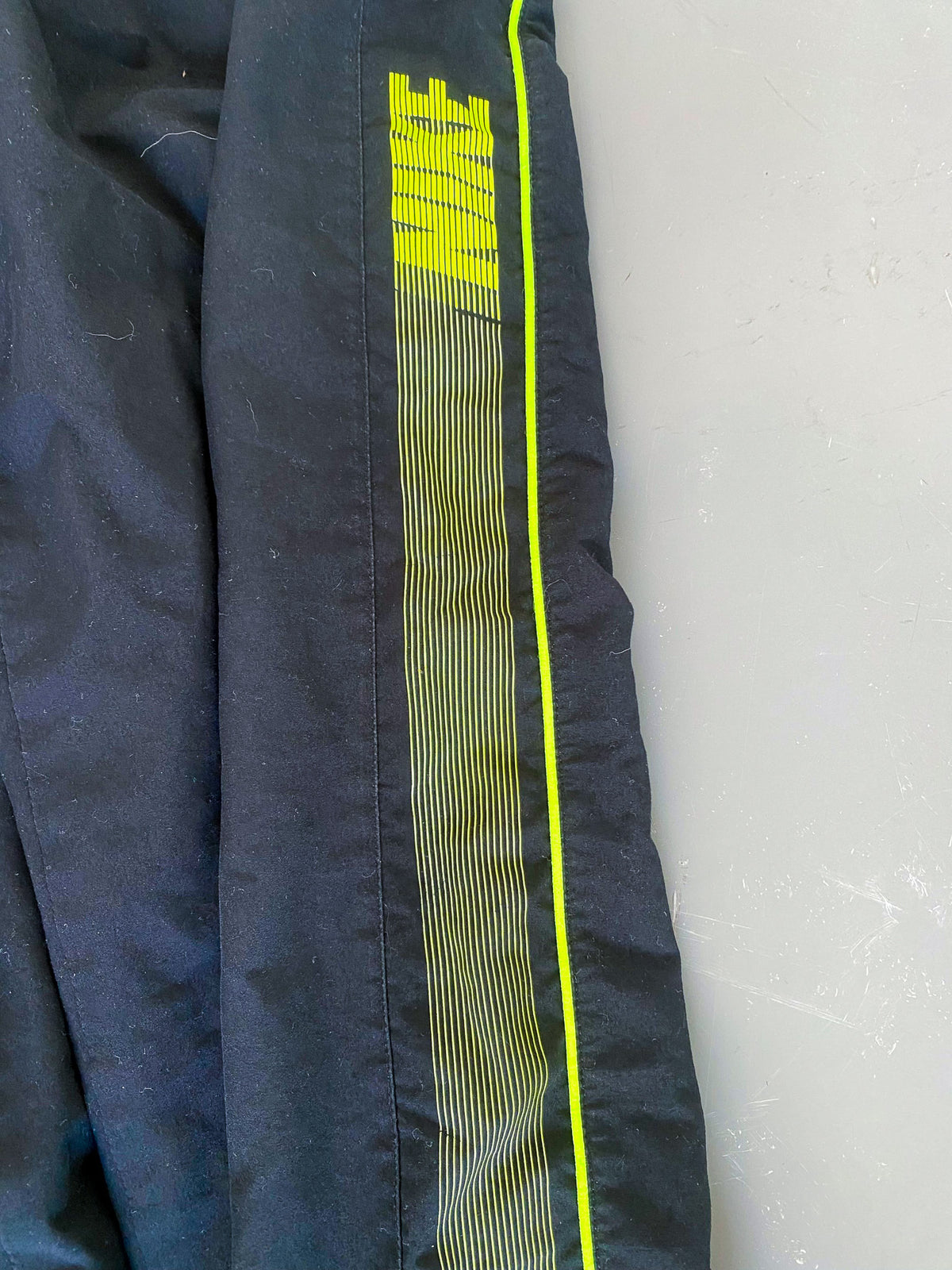 Nike Vintage Trackpants | XS
