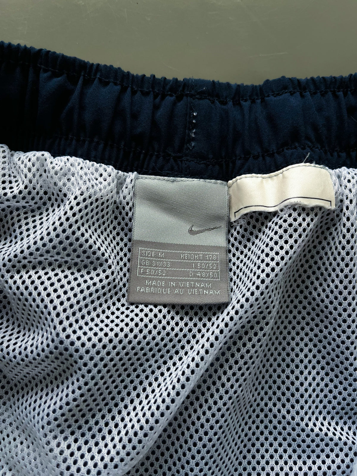 Nike Vintage Shorts | M
