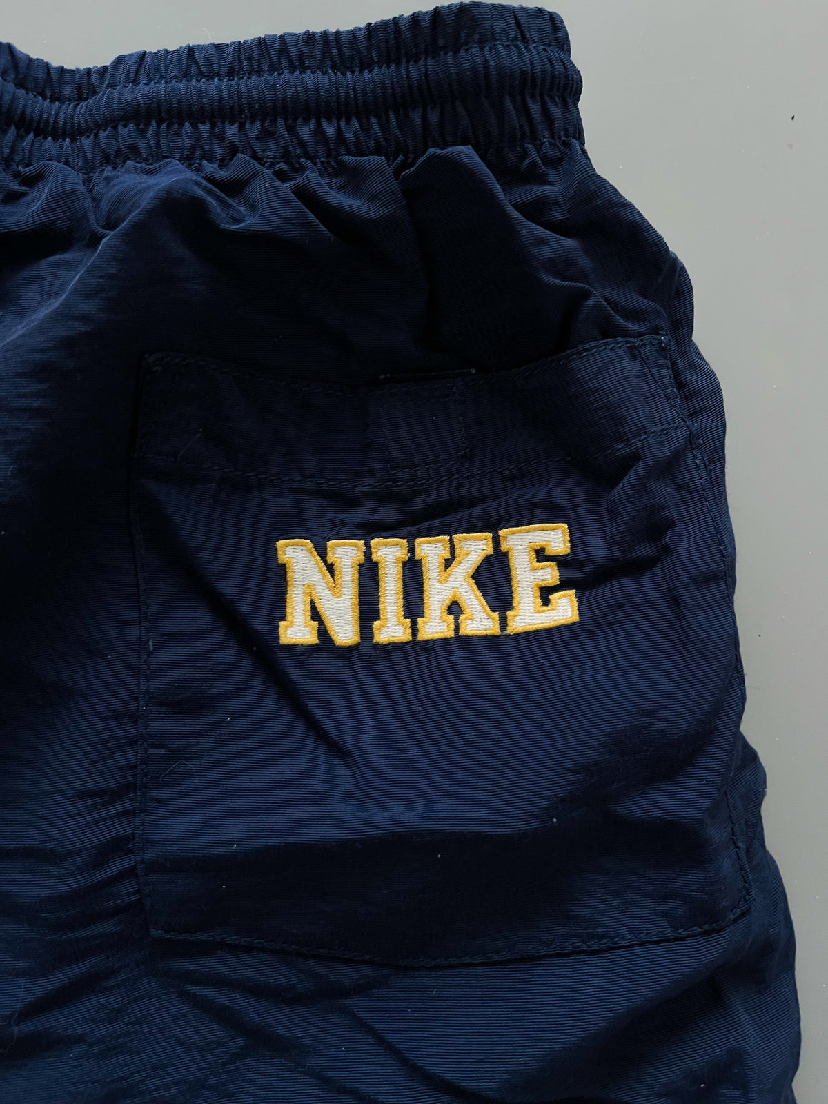 Nike Vintage Shorts | L