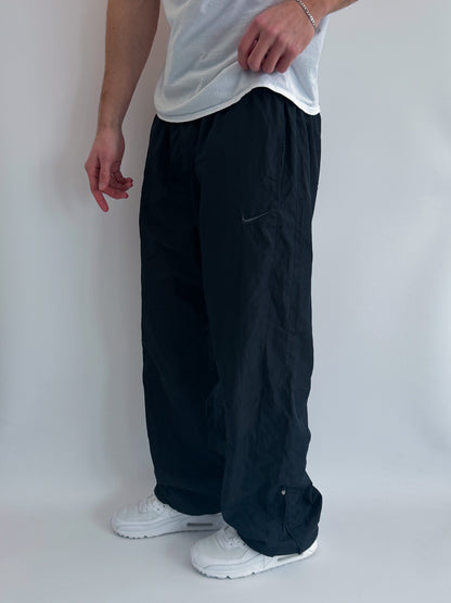 Nike Vintage Trackpants | L