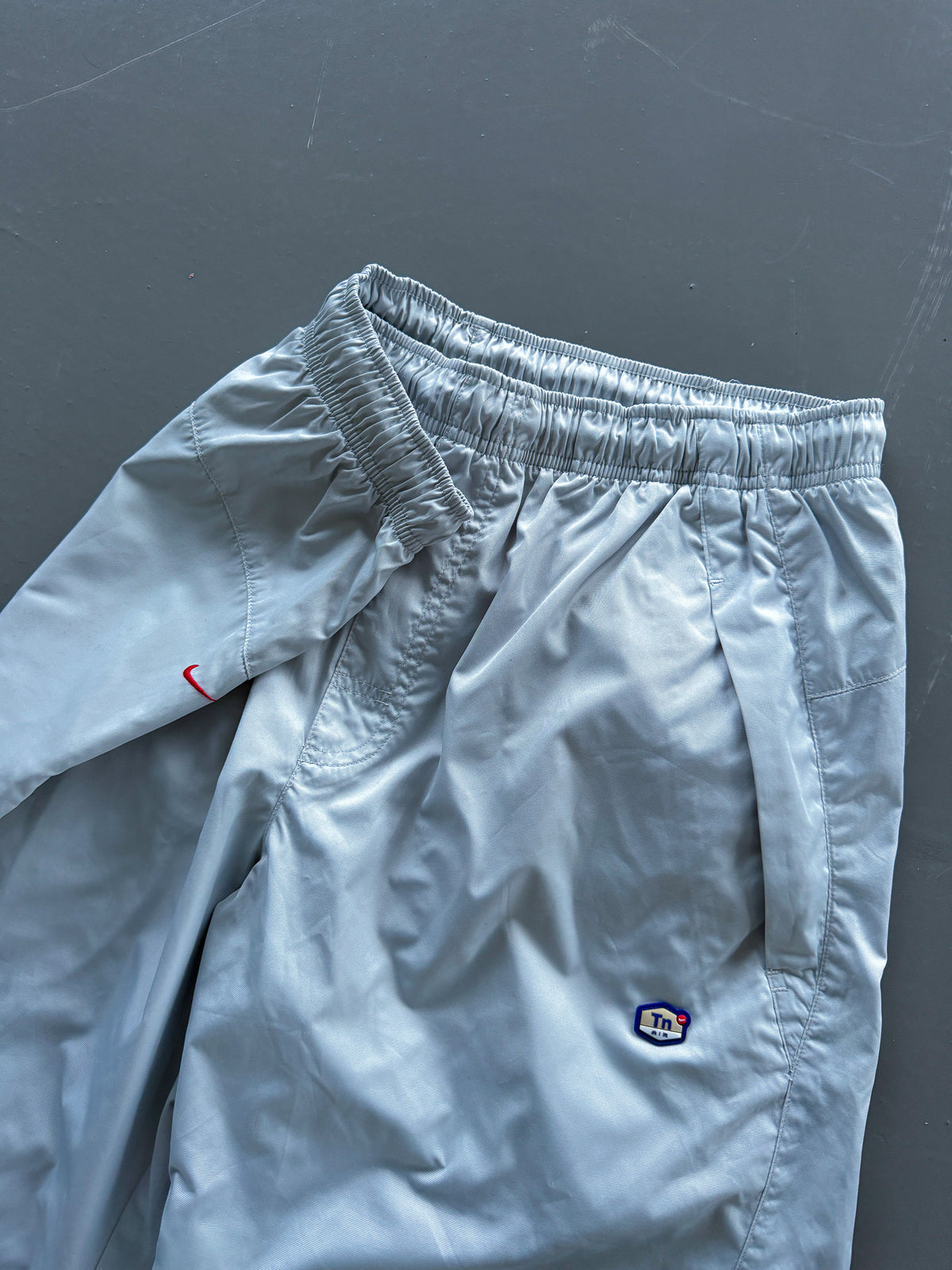 Nike Vintage *TN* Trackpants | L