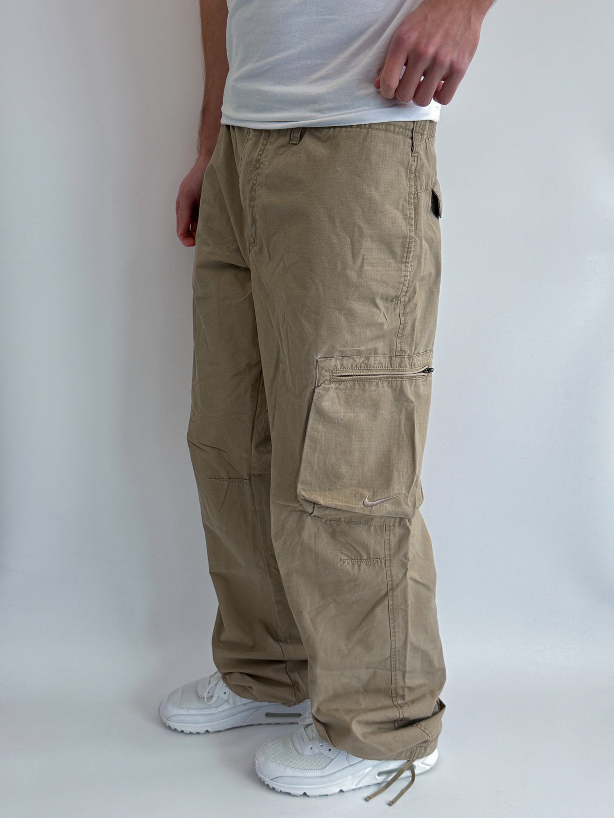 Nike Vintage *PREMIUM* Cargo Pants | XL
