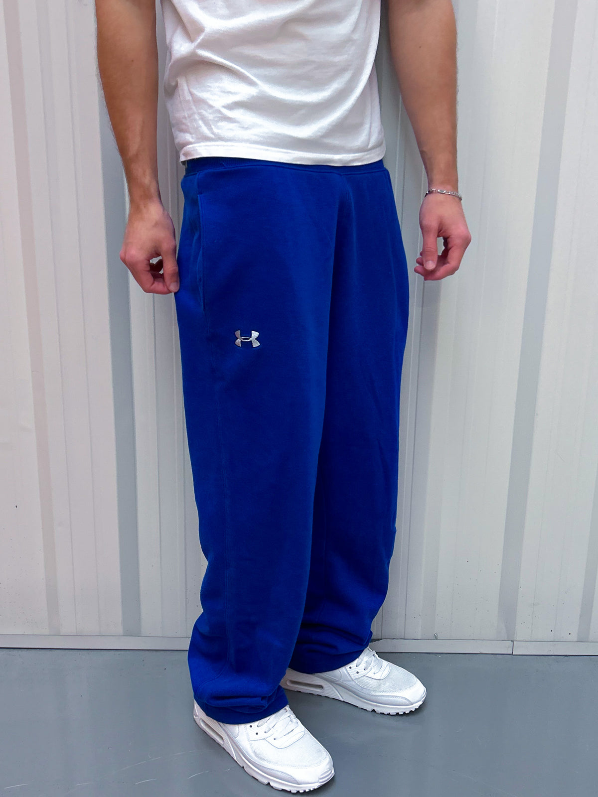 Under Armour Vintage Open Leg Sweatpants | M