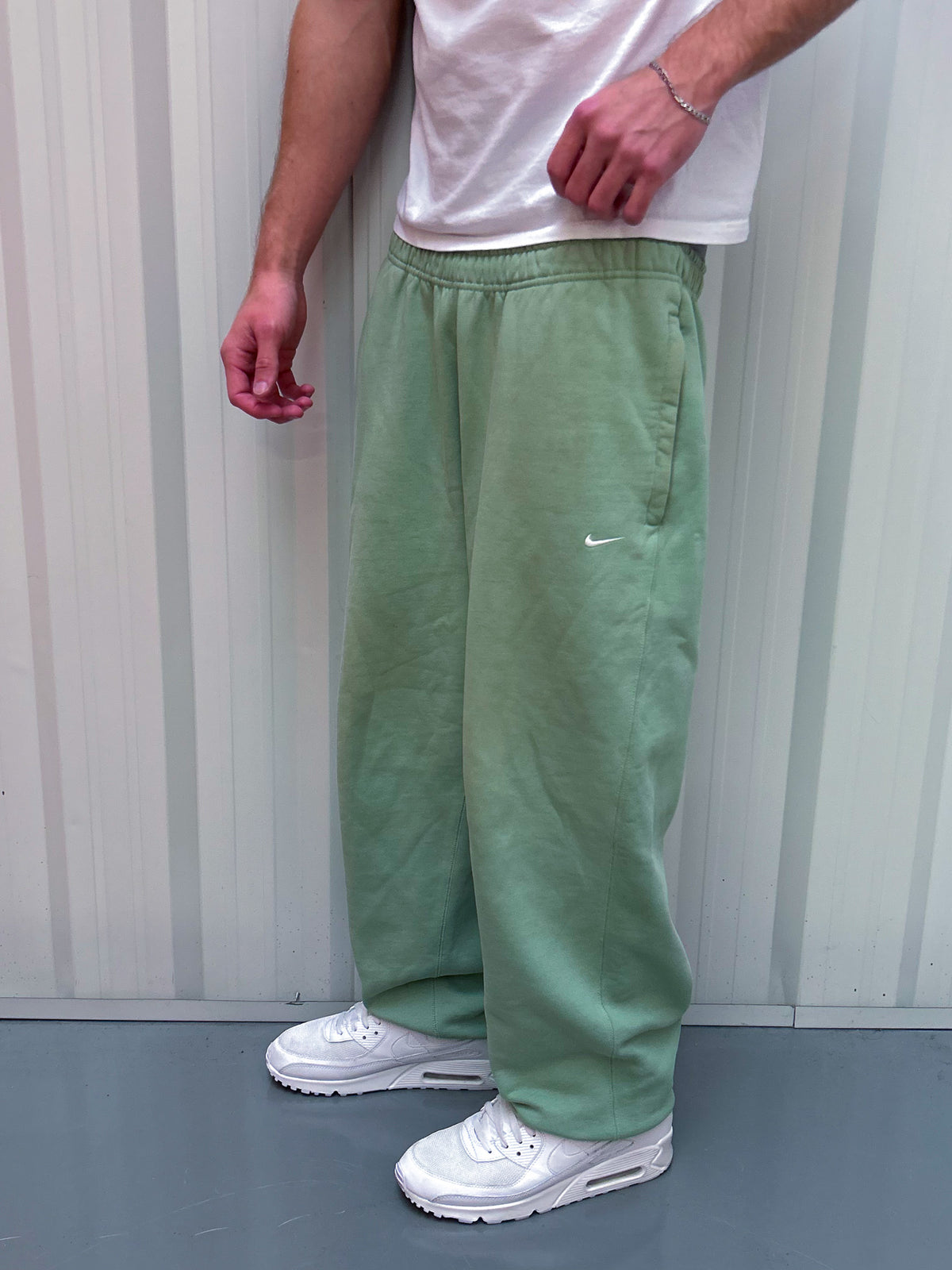 Nike Vintage Trackpants | L