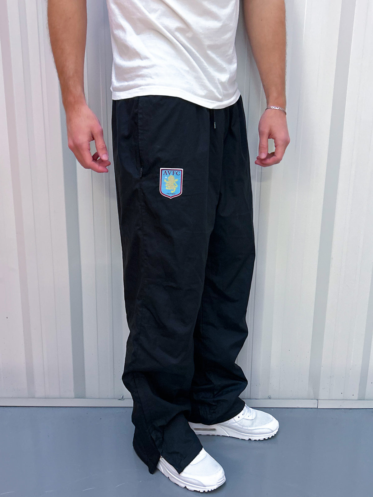 Nike x Aston Villa Vintage Trackpants | L