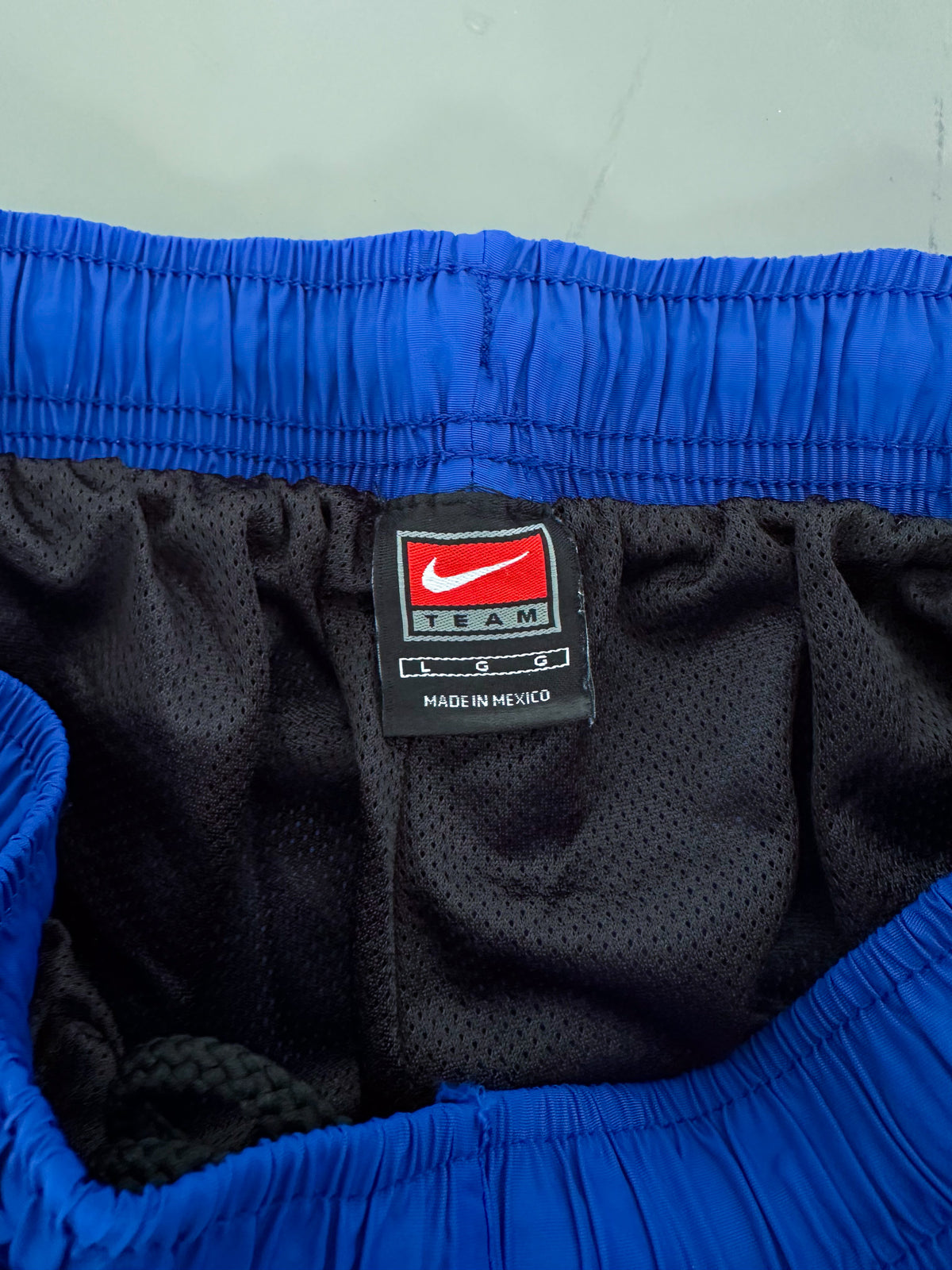 Nike Vintage Trackpants | M