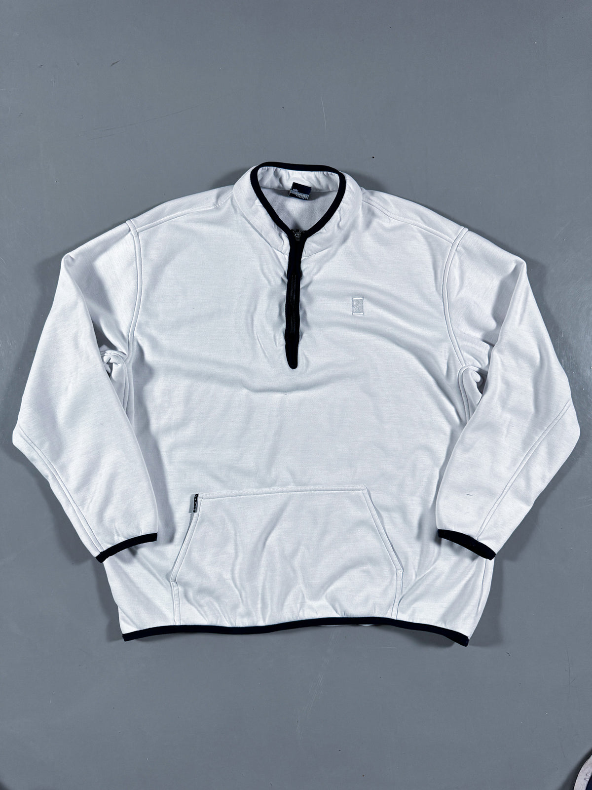 Nike Court Vintage Pullover | XL