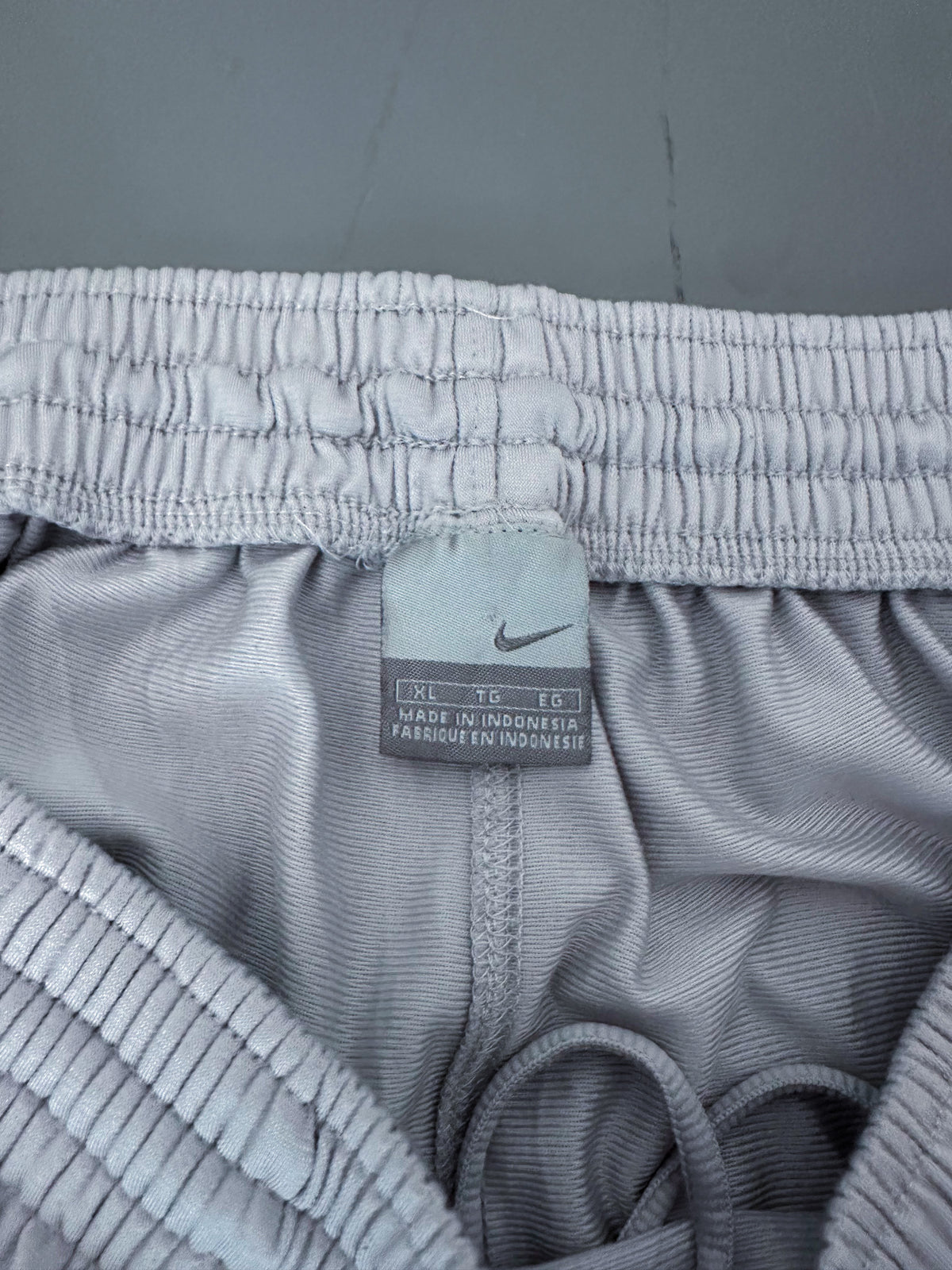 Nike Vintage Trackpants | XL