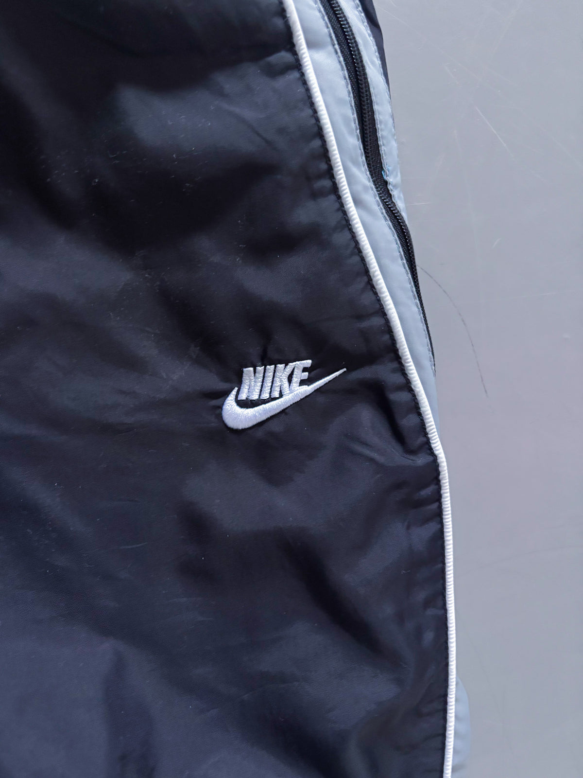 Nike Vintage Trackpants | L