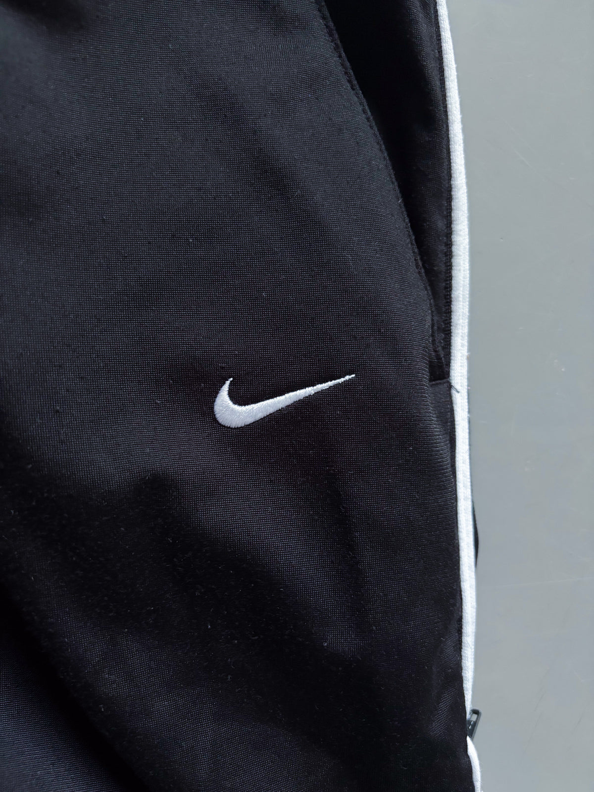 Nike Vintage *PREMIUM* Trackpants | M