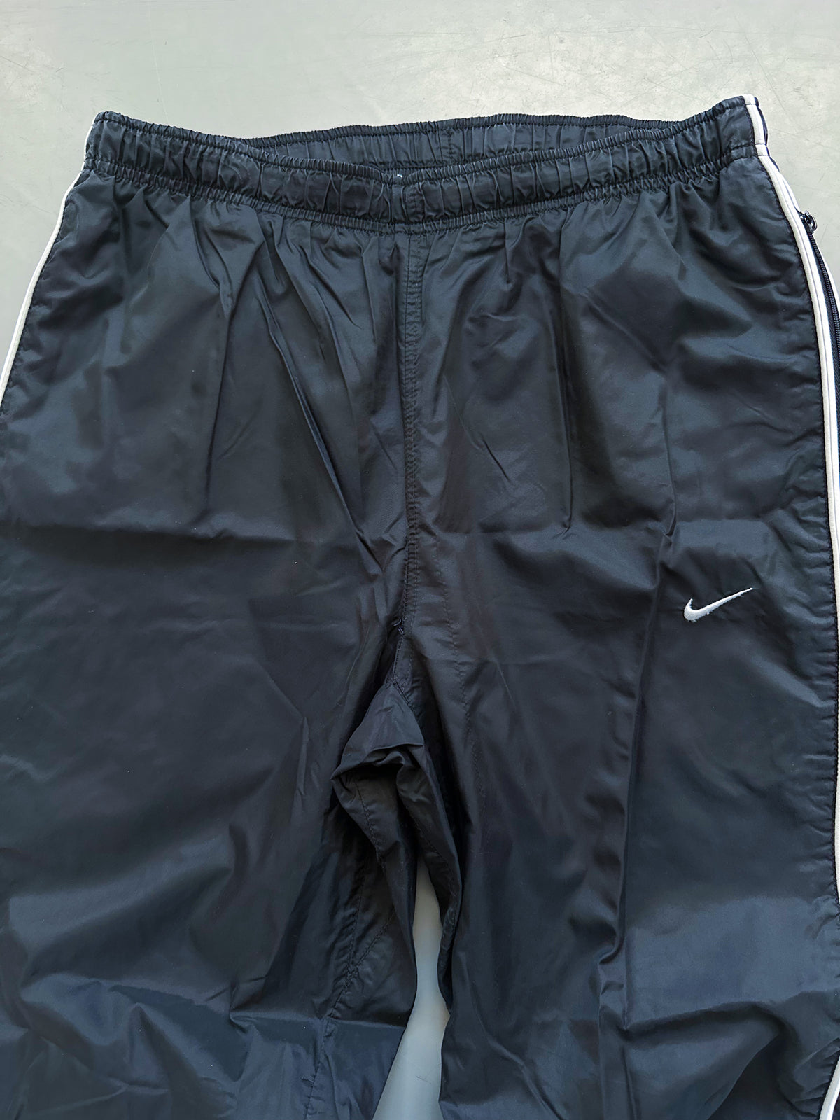 Nike Vintage *PREMIUM* Trackpants | M