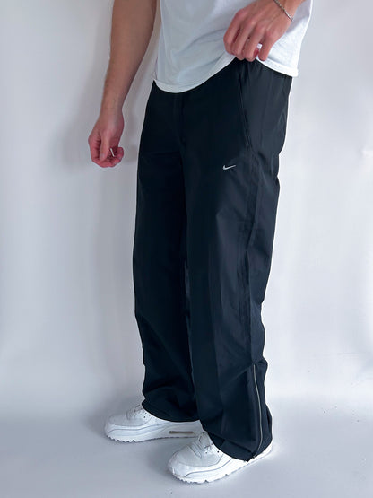 Nike Vintage Trackpants | M