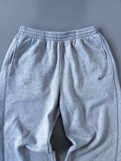 Nike Vintage *PREMUM* Sweatpants | M