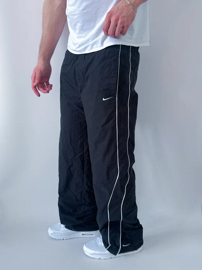 Nike Vintage Trackpants | XL