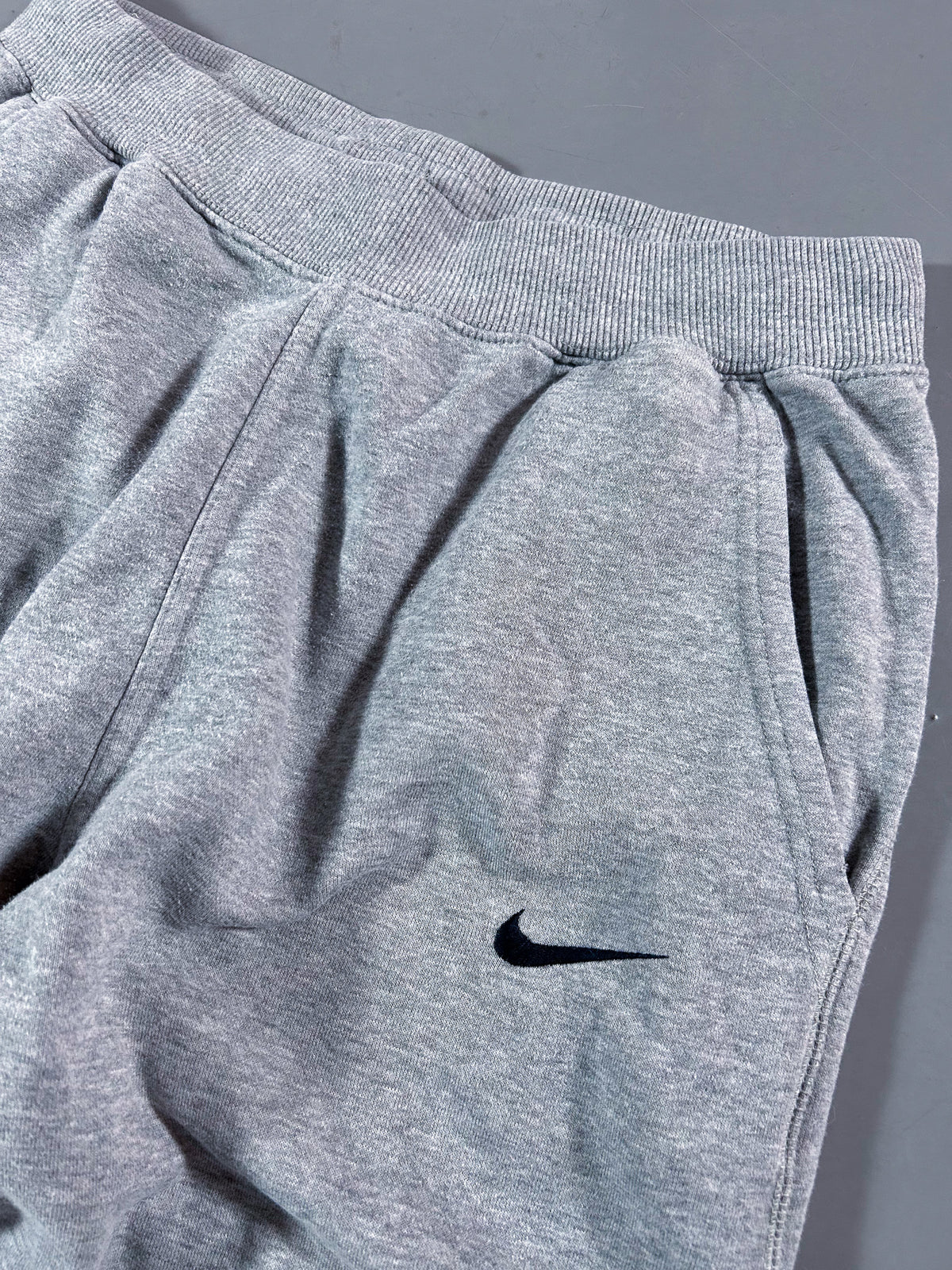 Nike Vintage Sweatpants |  S