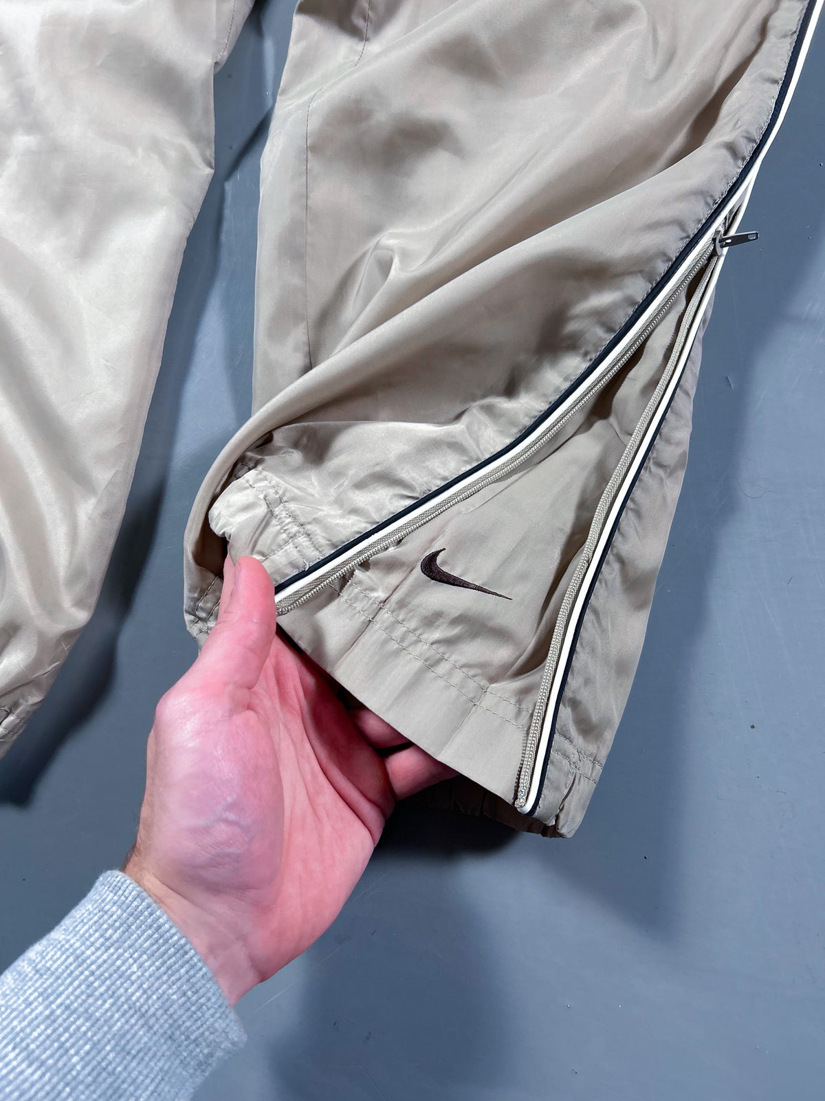 Nike Vintage *PREMIUM* Trackpants | L