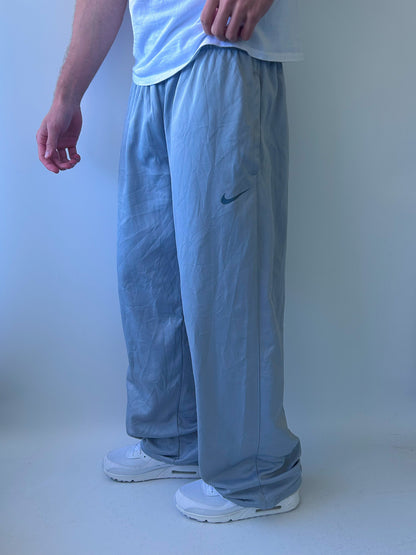 Nike Vintage Open Leg Sweatpants | L