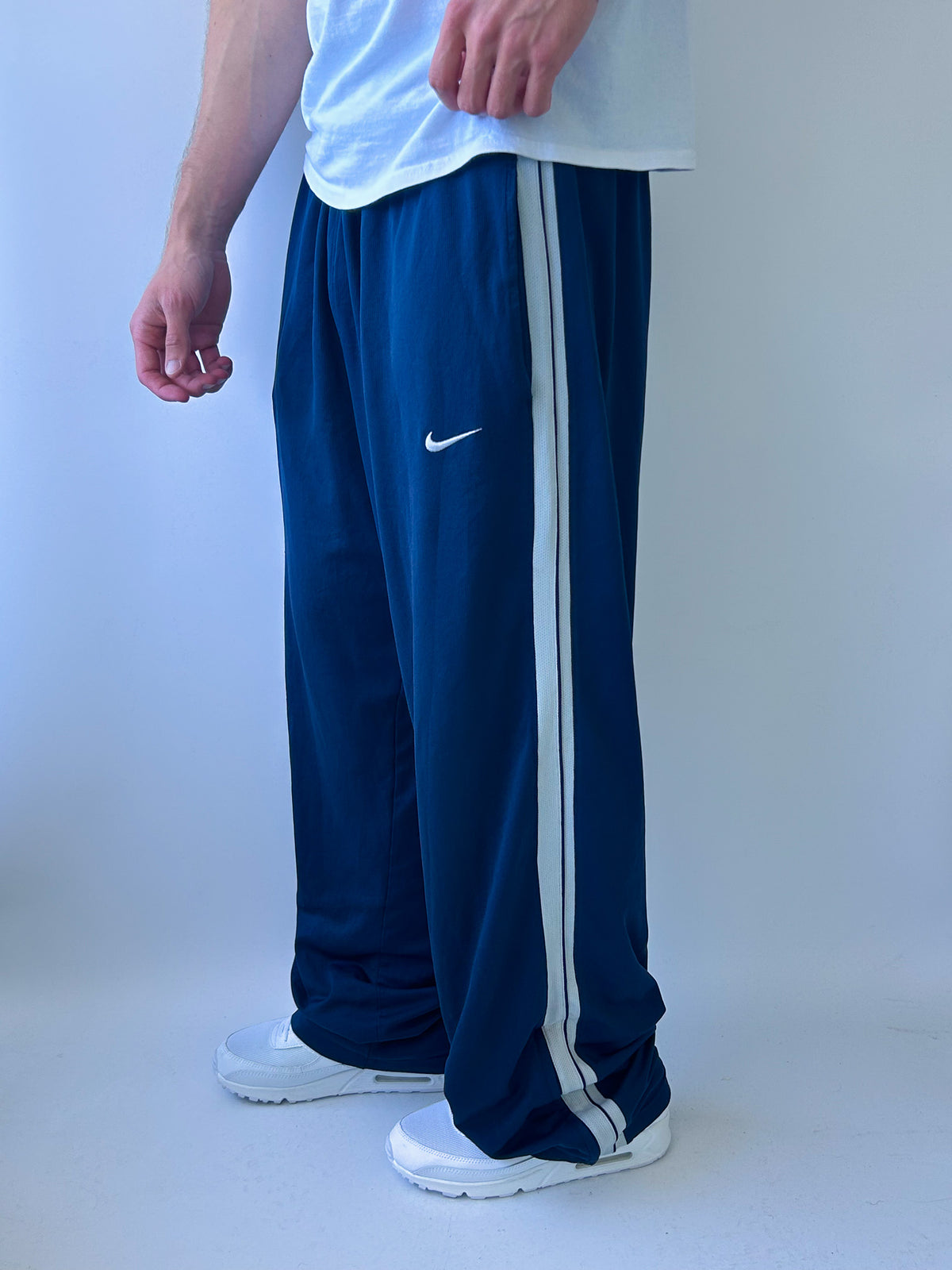 Nike Vintage Trackpants | L