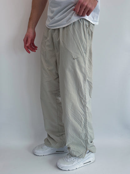 Nike Vintage Trackpants | L