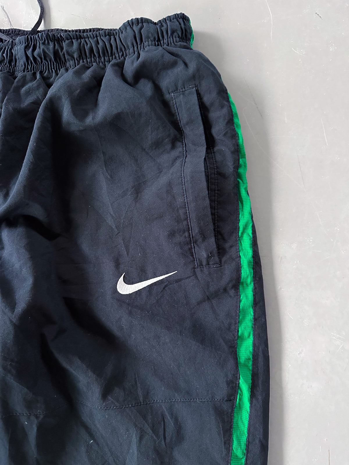 Nike Vintage Trackpants | M