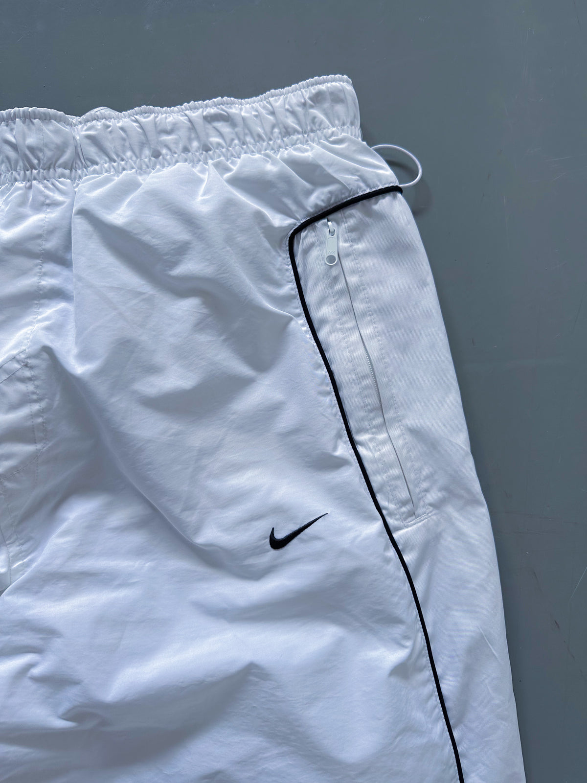 Nike Vintage *SHOX* Trackpants | M