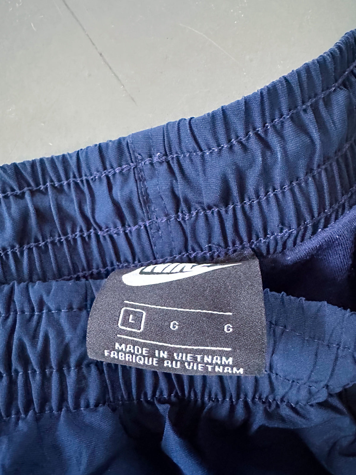 Nike Vintage Trackpants | L
