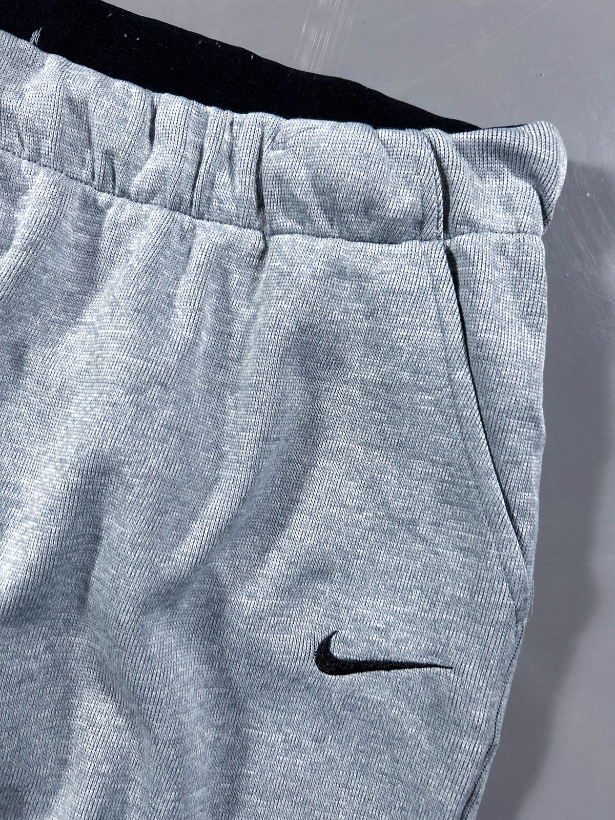 Nike Vintage Trackpants | M