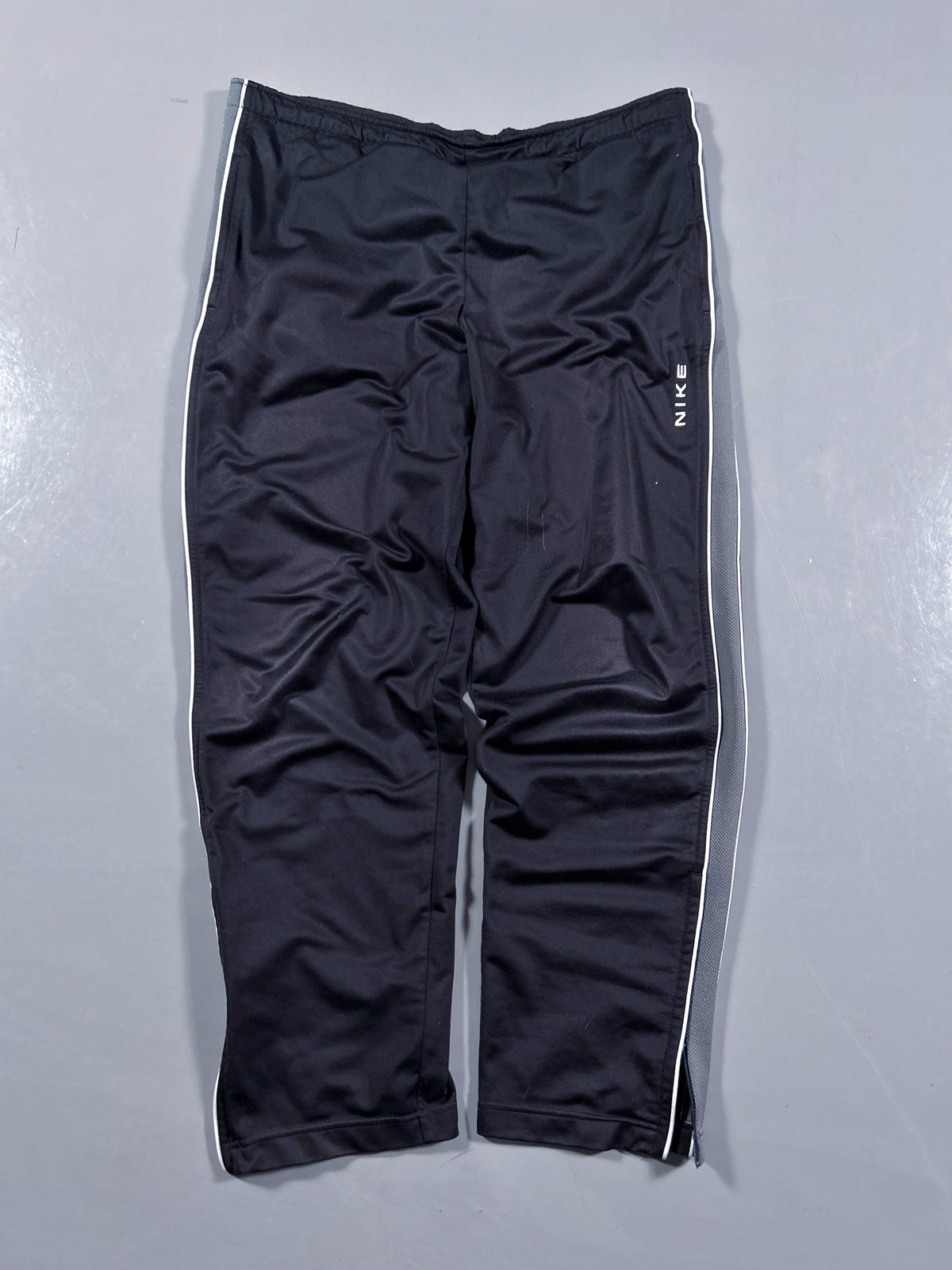 Nike Vintage Trackpants | M