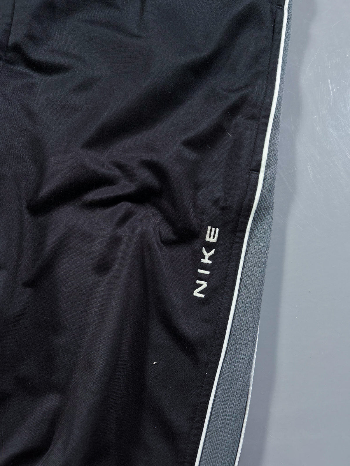 Nike Vintage Trackpants | M