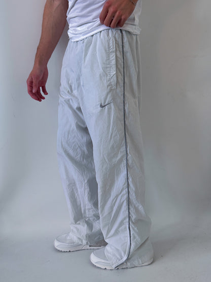 Nike Vintage Trackpants | L