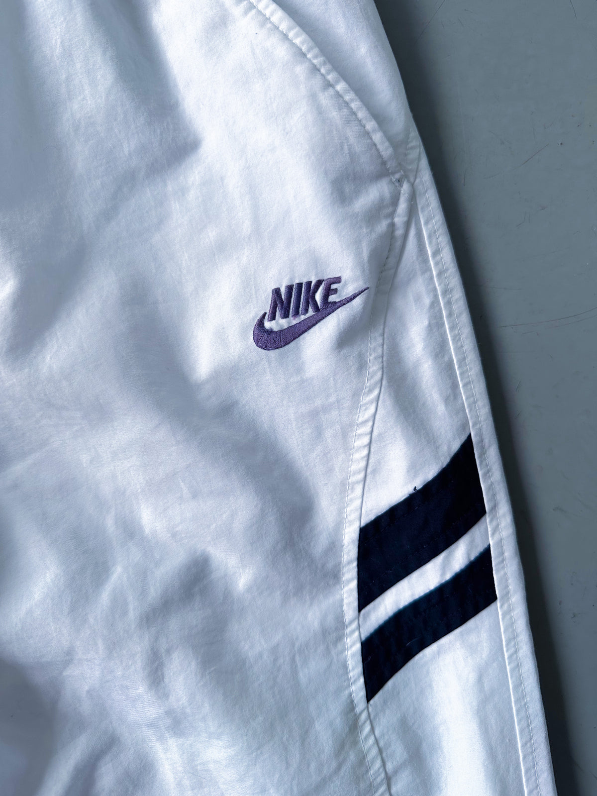 Nike Vintage Trackpants | L