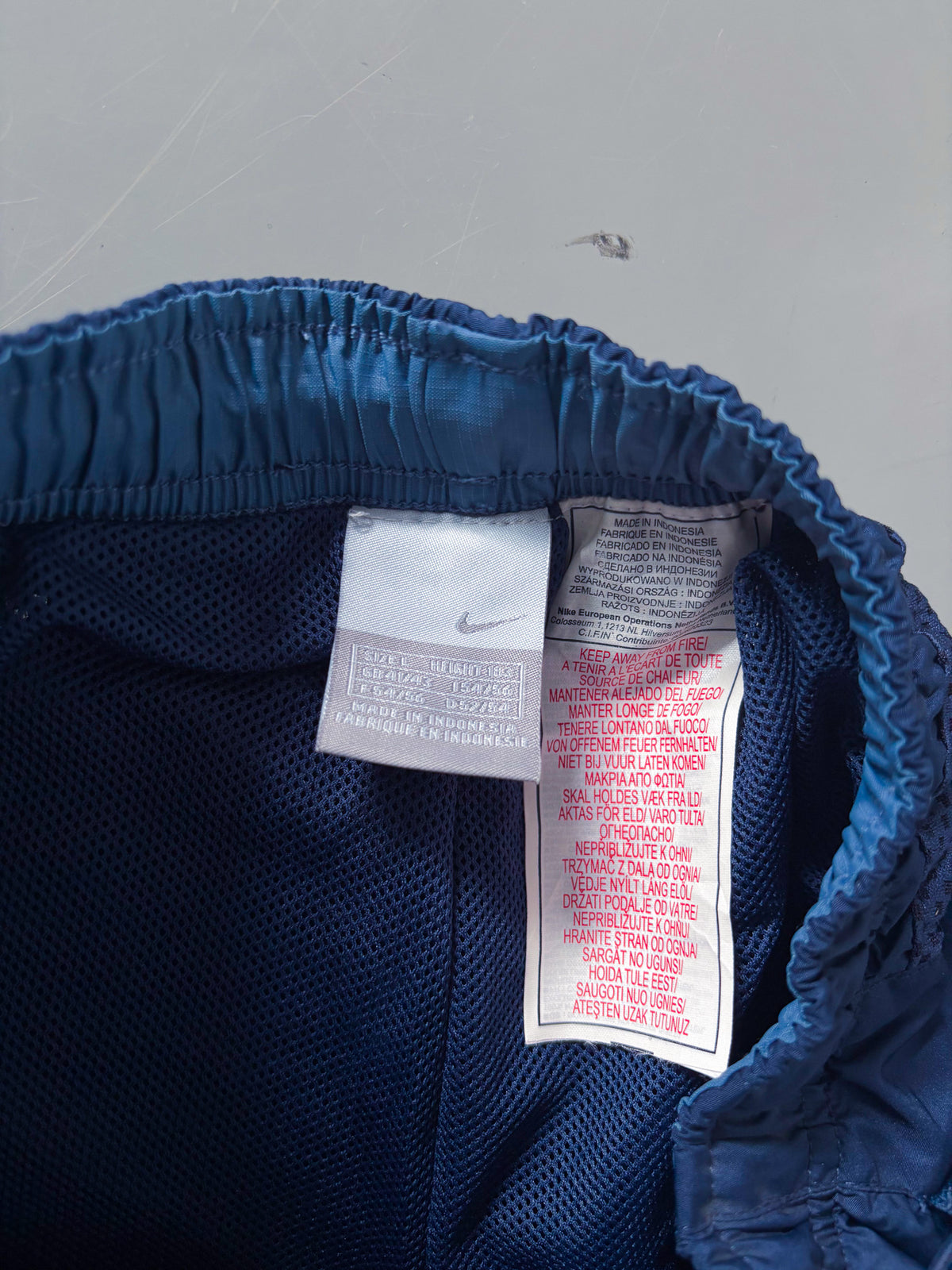 Nike Vintage Trackpants | L