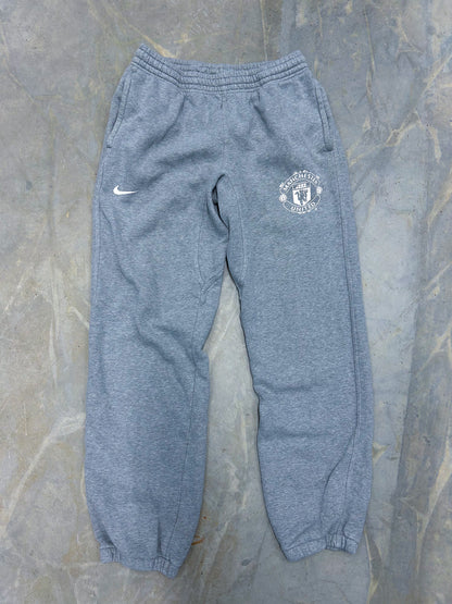 Nike x ManU Vintage Sweatpants | S