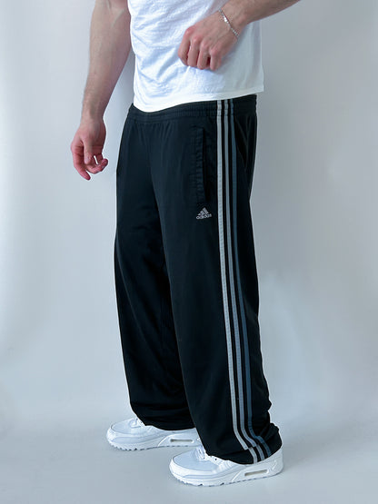 Adidas Vintage Trackpants | M