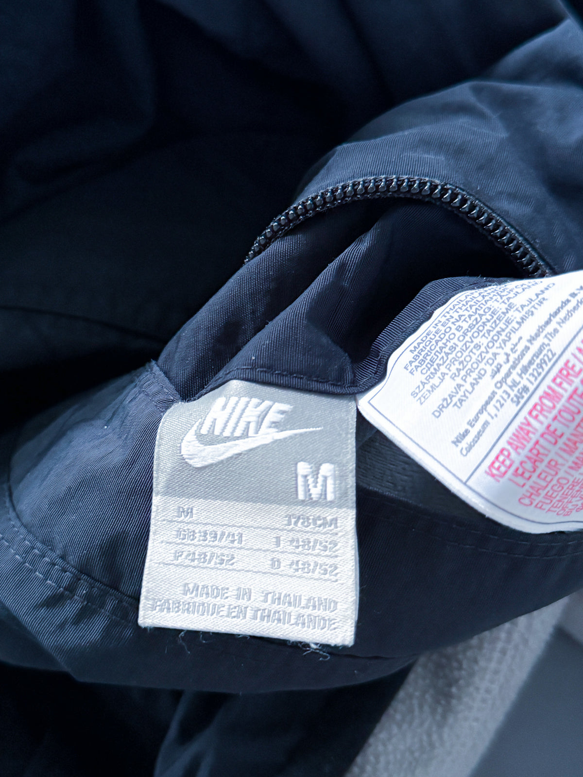 Nike Vintage *REVERSIBLE* Puffer / Winter Jacket | M