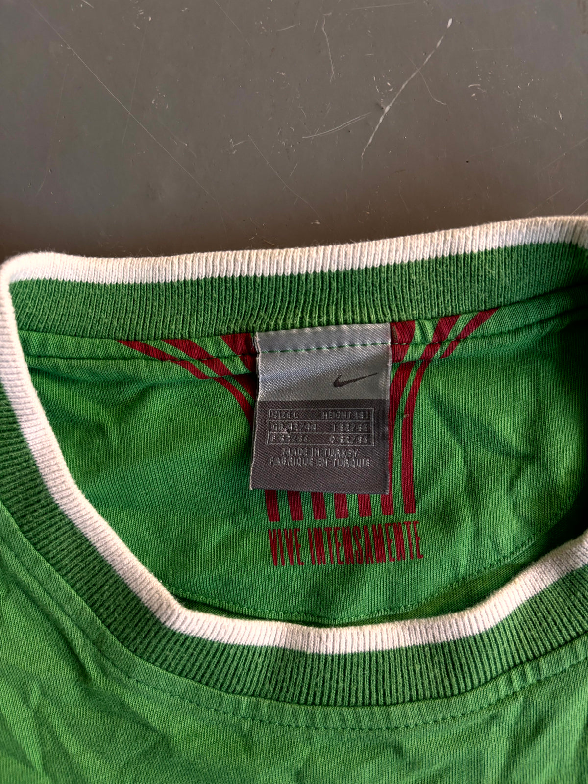 Nike Vintage Shirt L